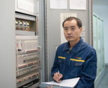 天津軌道交通運營集團通號中心信號工區長孫樹旗，將一生<em>的</em>奮斗與熱血都澆筑<em>在</em>工作崗位