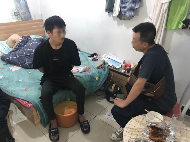 “薅羊毛”被抓！男子非法制售軟件造成電商損失400余萬元