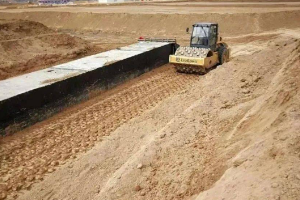 濕陷性<em>黃土</em>地區(qū)路基施工控制要點(diǎn)及處理方法