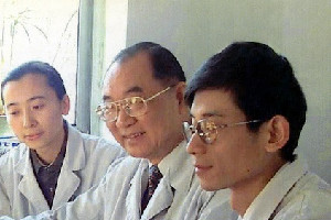 中國著名的中西醫(yī)結(jié)合腫瘤學專家——郁仁存