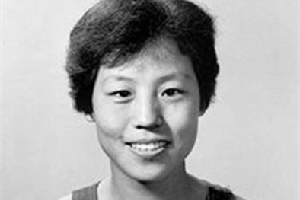 鄭鳳榮——我國<em>第一位</em>打破世界紀錄<em>的</em>女運動員