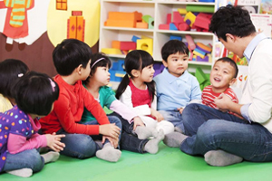 <em>課程標準</em>：學前教育<em>專業</em>《幼兒游戲理論<em>與</em><em>實踐</em>》<em>課程標準</em>