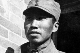 左權(quán)—無產(chǎn)階級軍事家