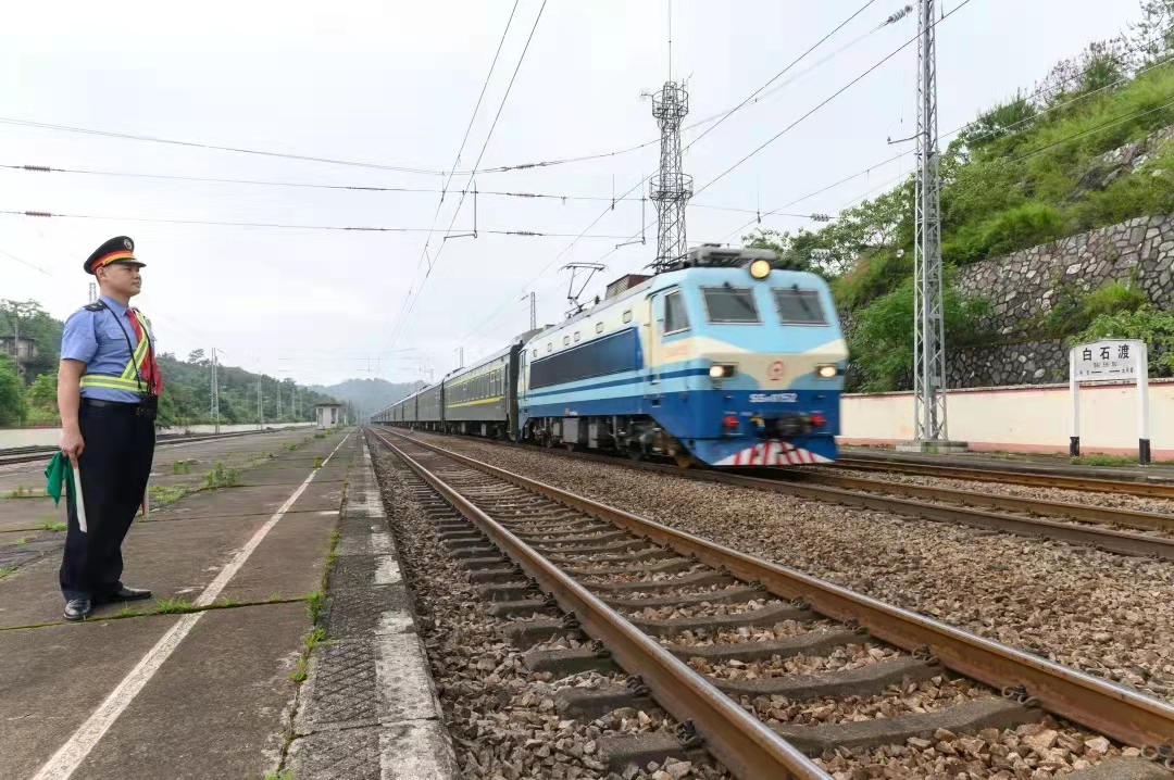 接<em>發</em><em>列車</em>工作—教學<em>圖片</em>30