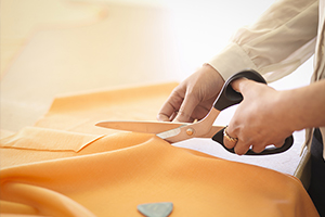 <em>校本</em>—<em>課程標準</em>：<em>服裝設計</em><em>與</em><em>工藝</em><em>專業</em>《中國<em>服裝</em>史》 <em>課程標準</em>