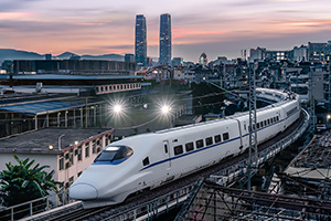 電力機車運用與檢修<em>專業</em>：《電力機車<em>電器</em>》<em>課程</em><em>思</em>政教學大綱
