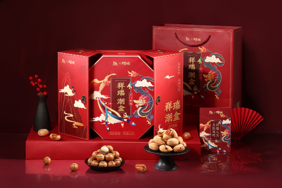 百草味X國家寶藏IP產(chǎn)品“祥瑞潮盒”